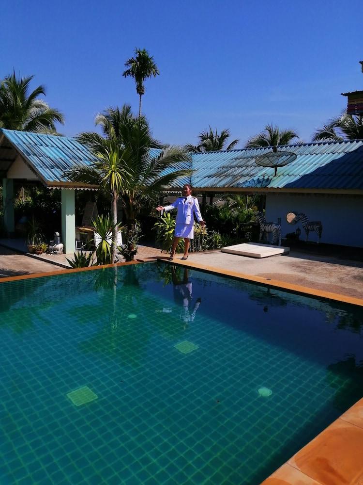 Oyo 75515 Sairung Farmstay Krabi By Eksteriør billede