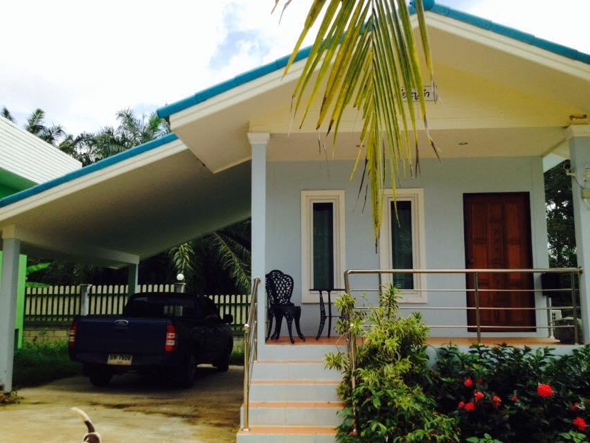 Oyo 75515 Sairung Farmstay Krabi By Eksteriør billede