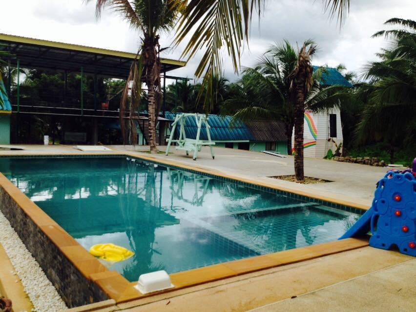Oyo 75515 Sairung Farmstay Krabi By Eksteriør billede