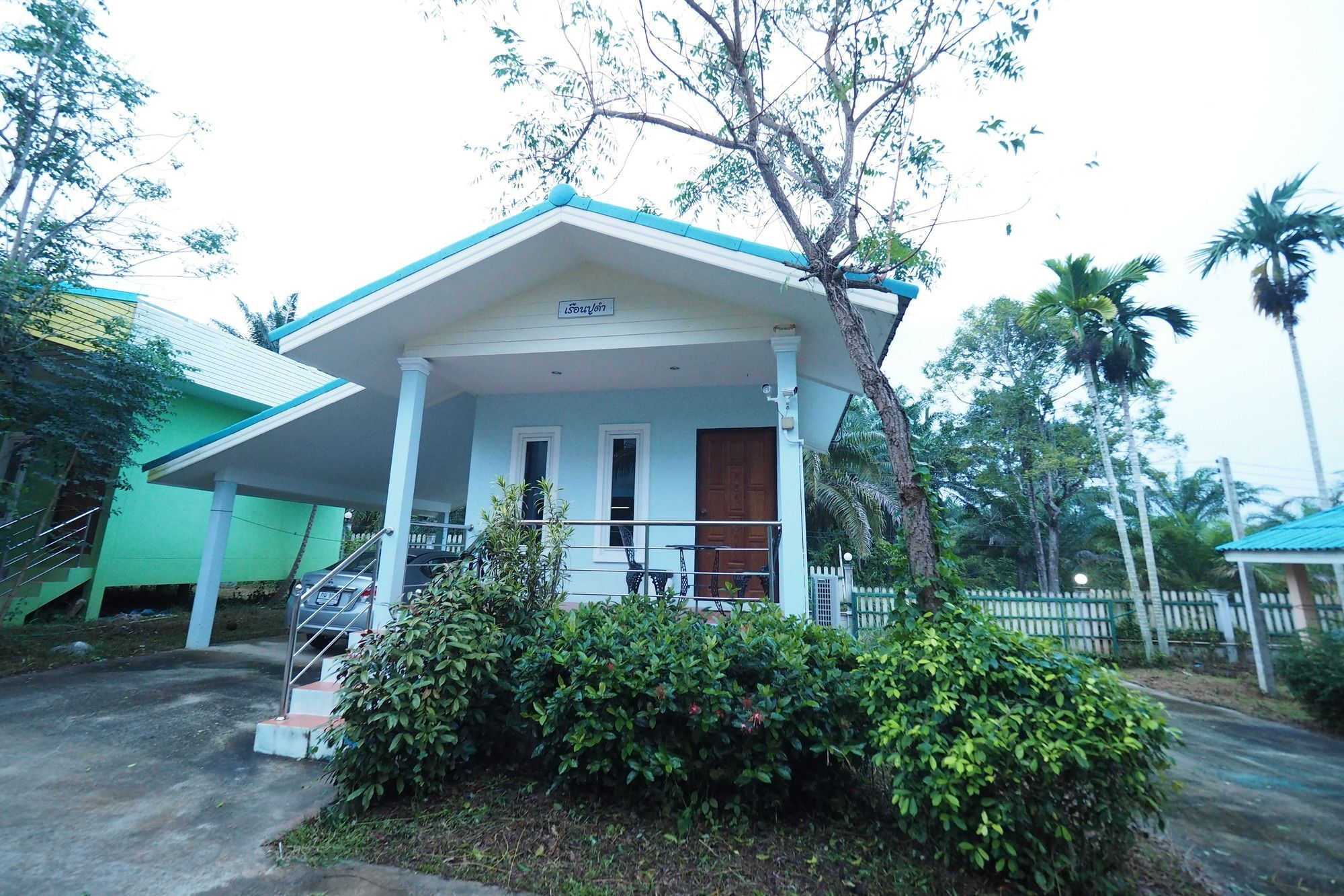 Oyo 75515 Sairung Farmstay Krabi By Eksteriør billede